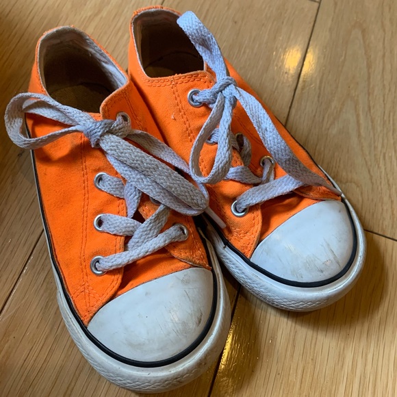 toddler converse size 9
